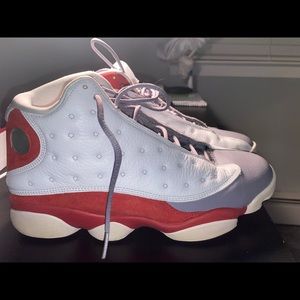 Air Jordan 13 grey toe